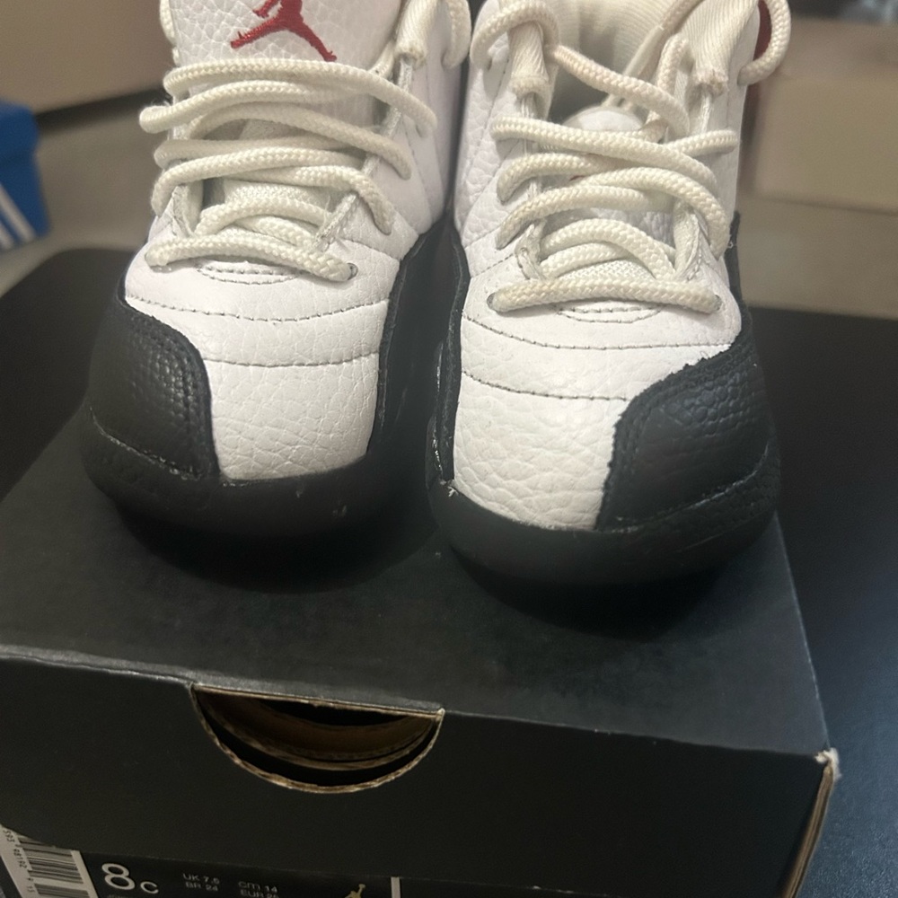 Jordan Kids Sneakers in White and Black with Red Logo - Picture 3 of 3